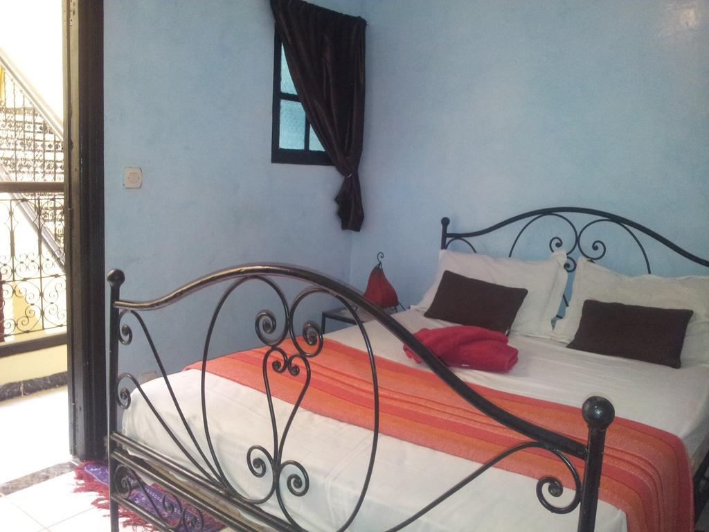 Riad Les Portes De La Medina Marrákes Szoba fotó